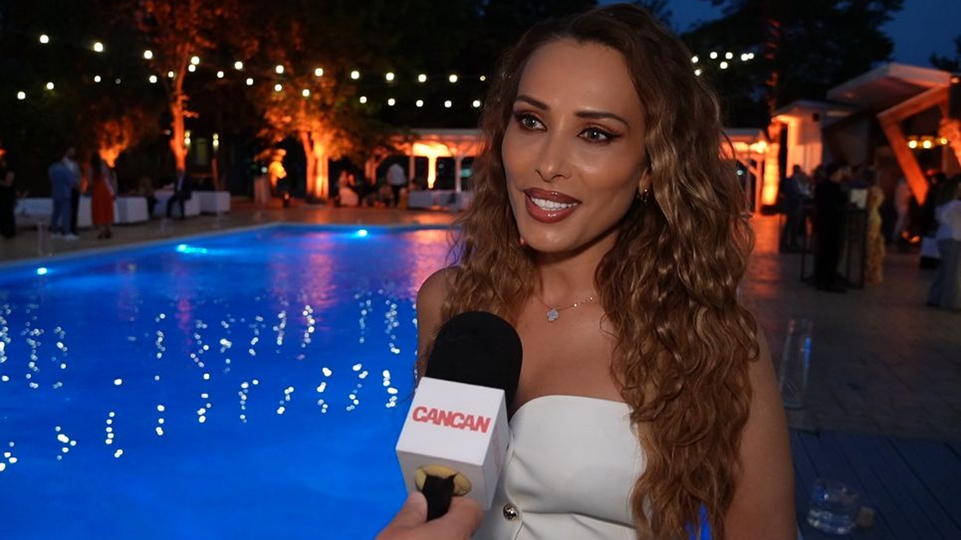 Iulia Vântur, topită după tatăl lui Salman Khan! „Te iubesc! Persoana mea favorită!”