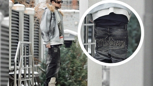 Rava, apariție greu de privit: pantalonii i-au jucat feste. Moda îl pune în dificultate