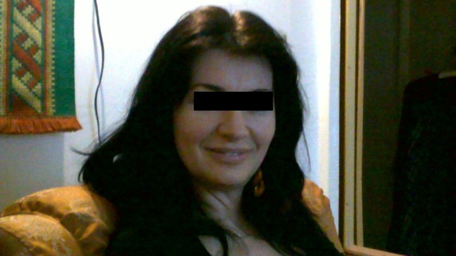 Vecina lui Botezatu, profesoara amenintata cu bomba, a fost subiect de gluma pentru studentii ei!