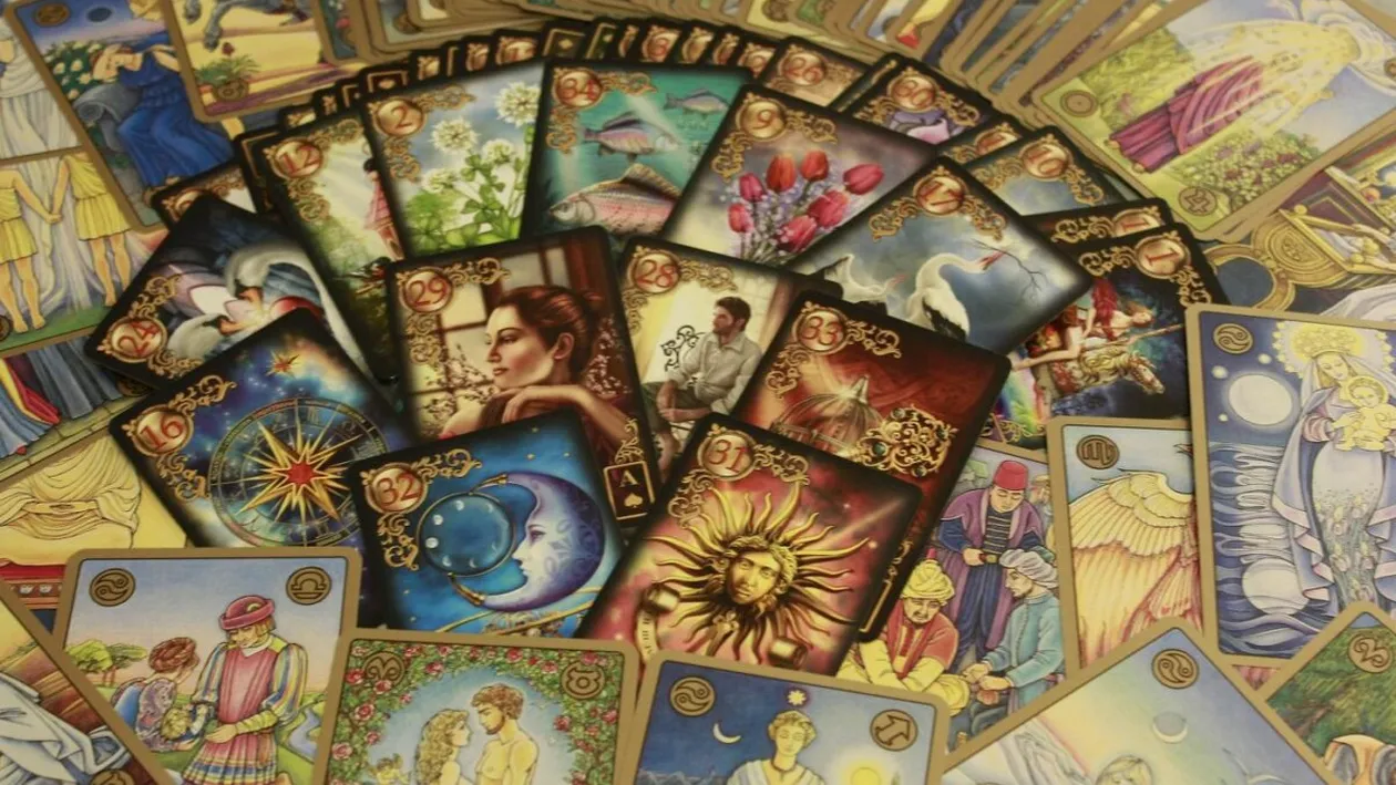 Cartea de Tarot de azi, 15 martie. 8 de Monede anunță muncă, progres și rezultate mari