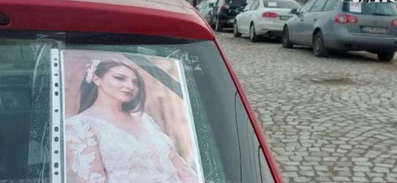 Motivul pentru care ar fi intrat în depresie Adela, tânăra polițistă care s-a împușcat în cap