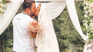 De asta s-a „grăbit” să spună DA? Diana Dumitrescu e gravidă? Cum a fost fotografiată cu câteva zile înainte de nuntă