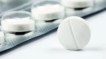 Algocalminul ajunge la bolnavi doar cu reteta