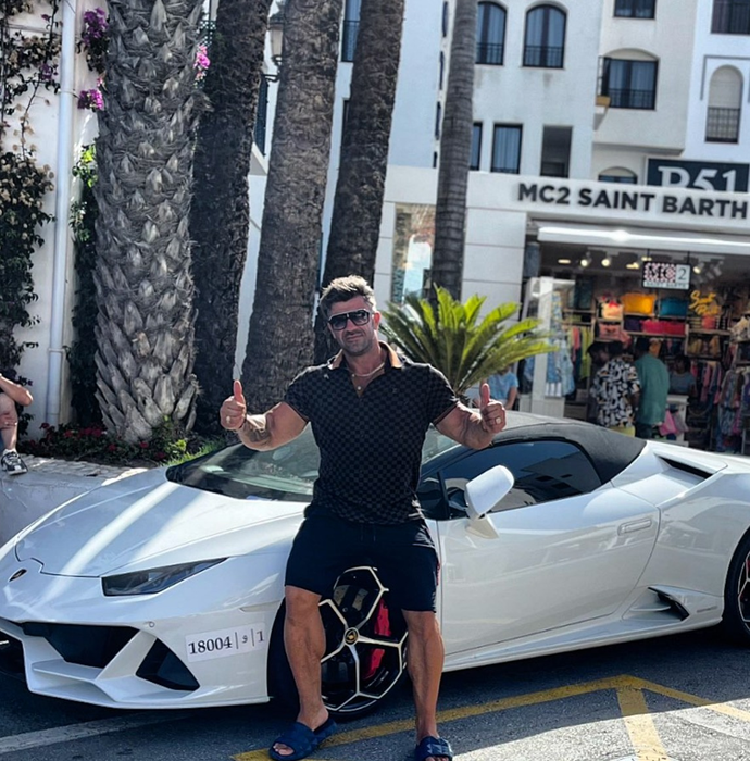 Ce mașină conduce ”regele fitnessului”, Nicolae Lupșor? Se laudă cu un garaj mega luxos