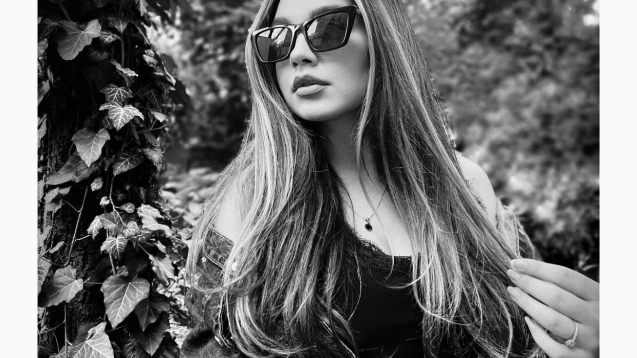 George Simion se căsătorește cu o studentă de 24 de ani! Cine e Ilinca Munteanu, tânăra pe care tocmai a cerut-o de soție