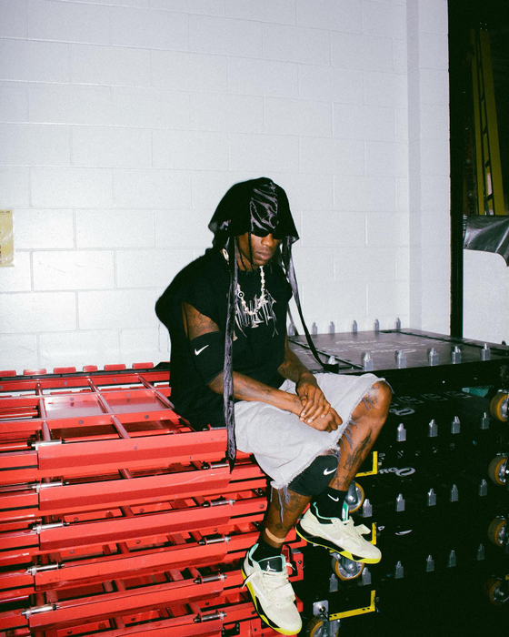 Travis Scott, artistul de 2.5 milioane de euro adus de Selly în România, va concerta la BEACH, PLEASE! între 10-14 iulie (Foto: Instagram)