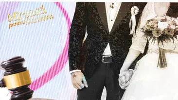 Lovitură de teatru! Un cuplu celebru de la Antenă a renunțat să mai divorțeze!