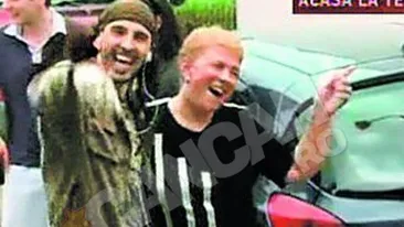 Teo a dansat in fata portii de ziua ei