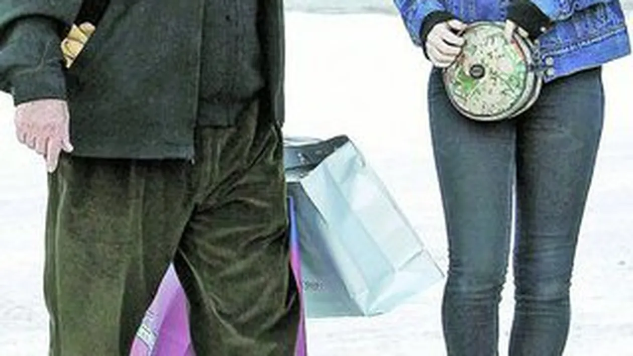 Jack Nicholson si Dustin Hoffman se rasfata de sarbatori. Greii la shopping