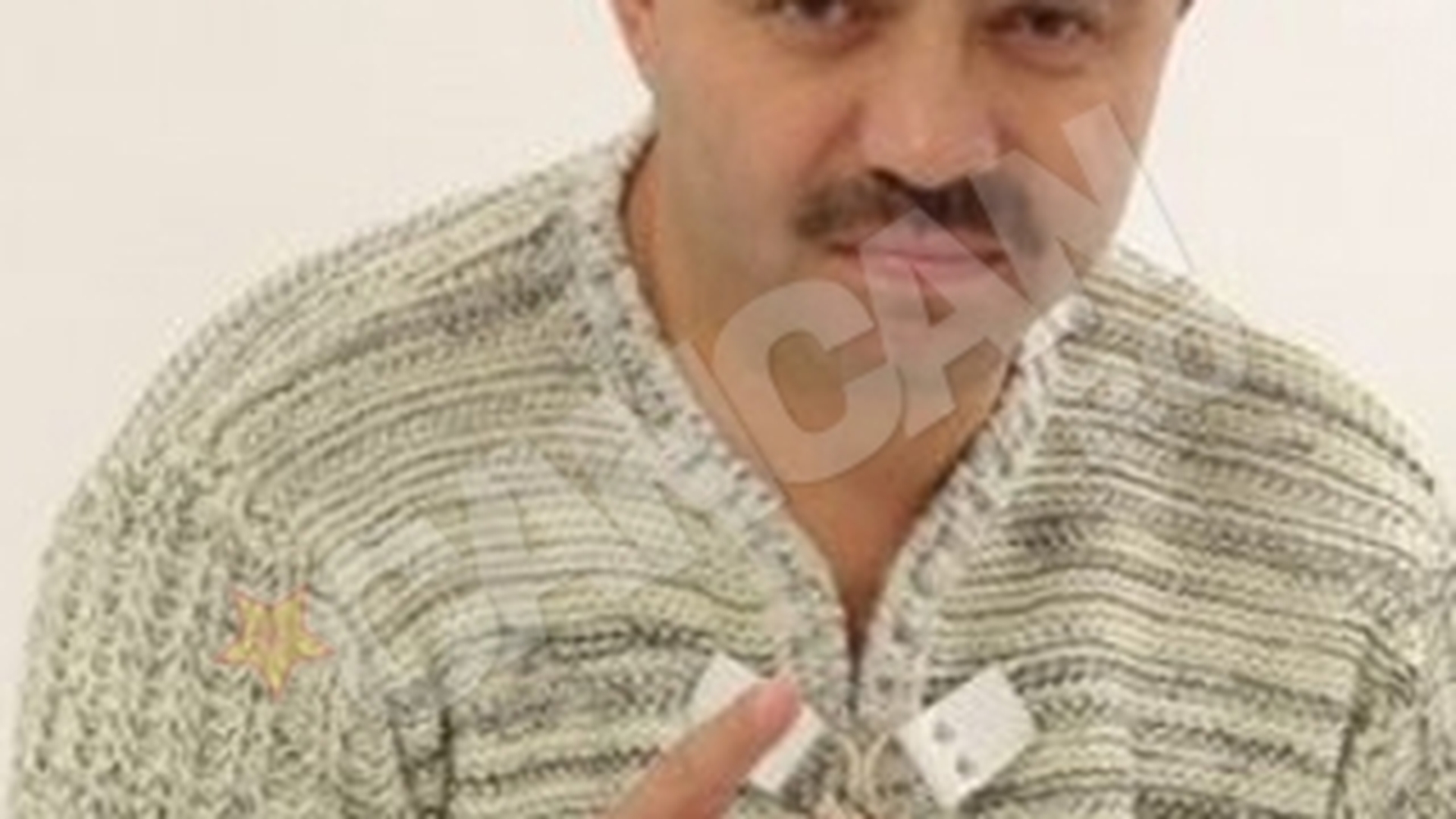 O alta fosta iubita a lui Guta il face praf pe manelist: "Mi-a luat copiii si m-a atacat cu o bata si cu un cutit"