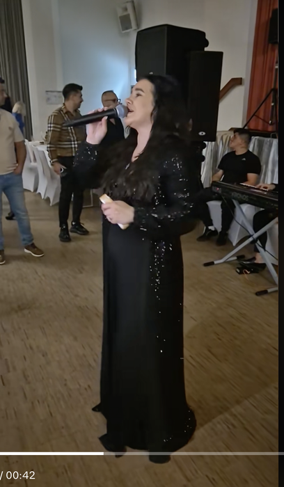 De nerecunoscut! Carmen de la Sălciua, schimbare radicală. Puțini își dau seama că e chiar ea