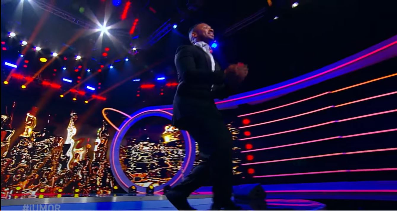 Un concurent de la iUmor a făcut striptease special pentru Delia: “M-am simțit în nesiguranță”. Ce mesaj avea scris pe chiloți Brandon Coprich