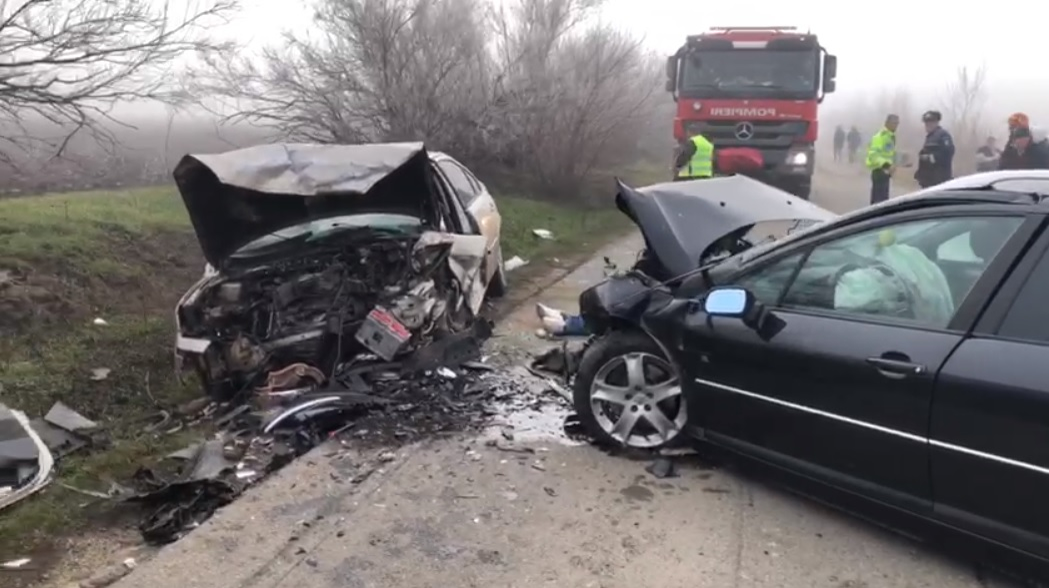 Impactul a fost devastator: doi oameni au murit, iar alți șapte au fost răniți