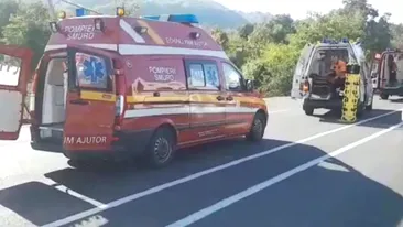 Imagini de groază de la accidentul unde și-au pierdut viața doi oameni, iar șase au fost răniți