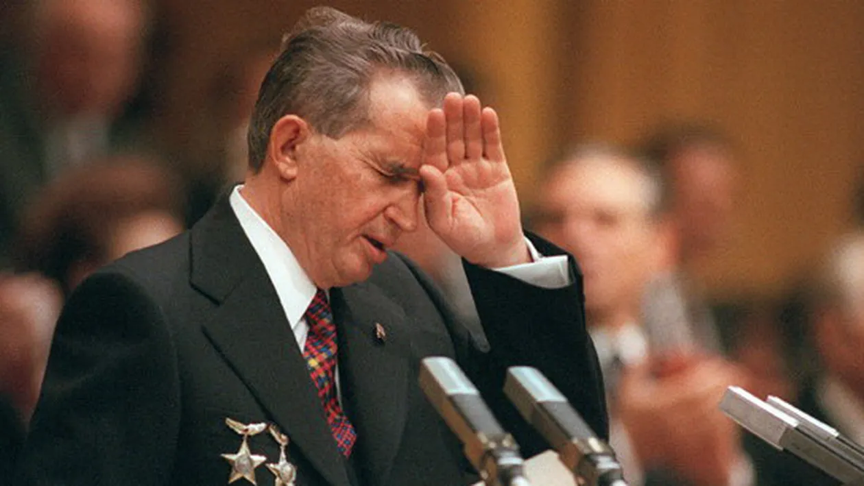 Beţivii din “Epoca de Aur” Cum îi pedepsea Ceauşescu pe “tovarăşii” care veneau chercheliţi la muncă!