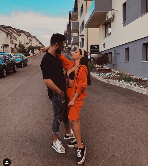 Nicole Cherry și Florin Popa nu ratează nicio ocazie pentru a se săruta