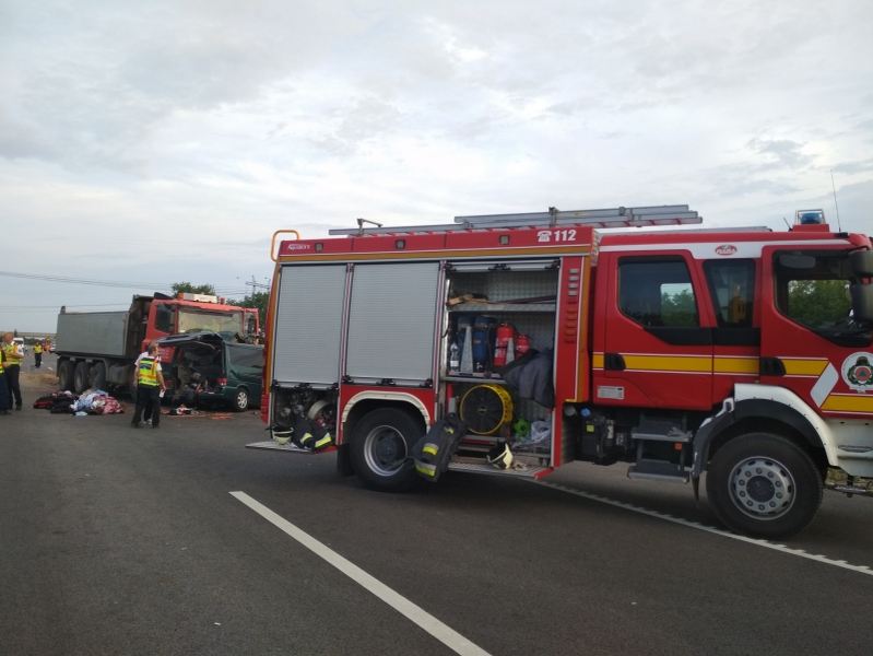 Accident teribil în Ungaria! Un microbuz românesc, implicat! Cel puțin 7 morți