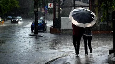 Alertă ANM! Vremea se schimbă în România. Meteorologii anunță cod galben de precipitații abundente și intensificări ale vântului