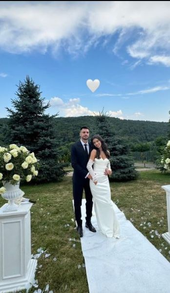 Andrei Burcă și Mara s-au căsătorit religios/ sursă foto: Instagram