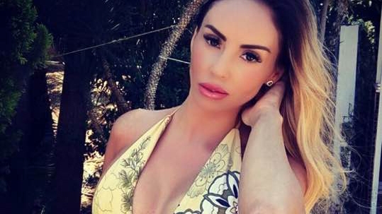 Flore Salalidis trece prin mari emoţii. Mama vedetei, operată de urgenţă. “I-au găsit o tumoră pe...”