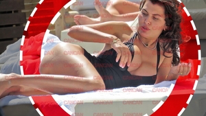 Mădălina Pamfile a oferit imaginile verii! Și-a scos artileria grea la înaintare, în cel mai sexy costum de baie