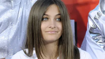 Fiica lui Michael Jackson, Paris, prezenta la intalnirile Alcoolicilor Anonimi