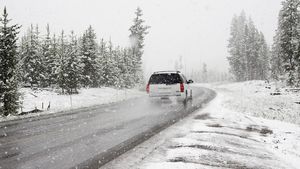 Prognoza meteo azi, 9 ianuarie 2026. Vreme de iarnă autentică în România cu ger și ninsori extinse