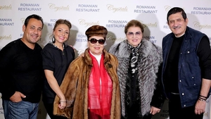 E pe bune! La 77 ani, Irina Loghin a castigat titlul de MISS! Imagini senzationale cu reginele muzicii populare