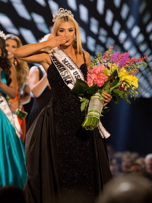 Americanii și-au ales regina frumuseții! Cine este câștigătoarea Miss USA 2018