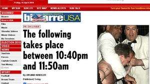 Kiefer Sutherland a fost luat pe sus de bodyguarzi si dat afara dintr-un club de striptease londonez!