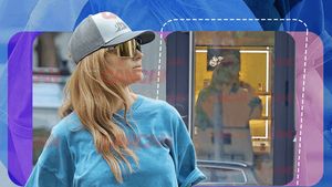 Delia a „ţintit” bine: văzut, mirosit, plăcut, luat! Celebra artistă şi-a făcut pofta, apoi…