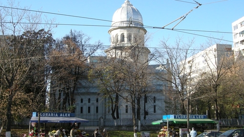 ALERTĂ în rândul bisericilor ortodoxe! Doi preoţi din Bucureşti au fost confirmaţi cu COVID-19
