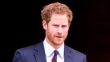 Prințul Harry a fost „frustrat” de-a lungul vremii de comparația cu unchiul său, fostul prinț Andrew. Ce spun apropiații Casei Regale