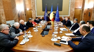 Marcel Ciolacu, discuții cu sindicatele: Nicio PENSIE nu va scădea/Guvernul promite măsuri pentru protejarea drepturilor salariaților și pensionarilor