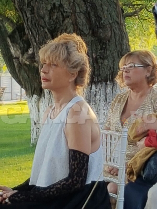 Fiul vitreg al lui Dinu Patriciu, nuntă pe malul lacului. Şi-a dus mireasa la altar cu elicopterul!