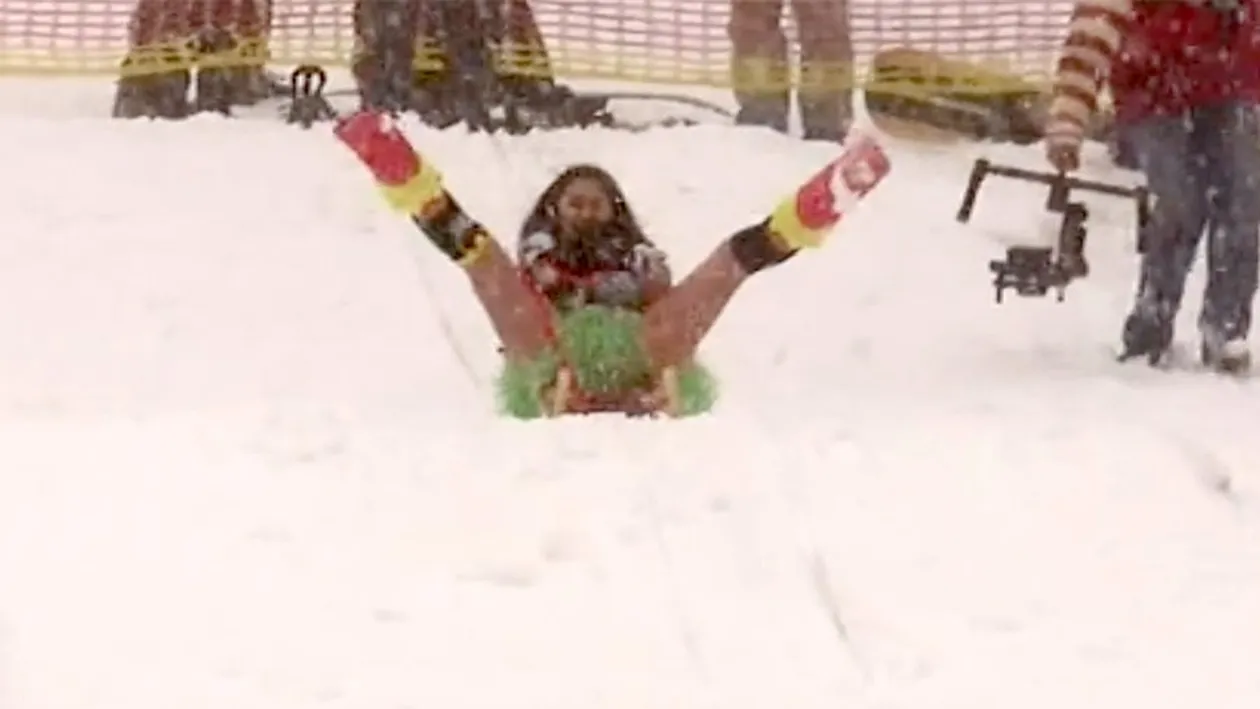 O româncă a apărut în lenjerie intimă pe partia de schi din Păltiniș. Imagini realizate ieri