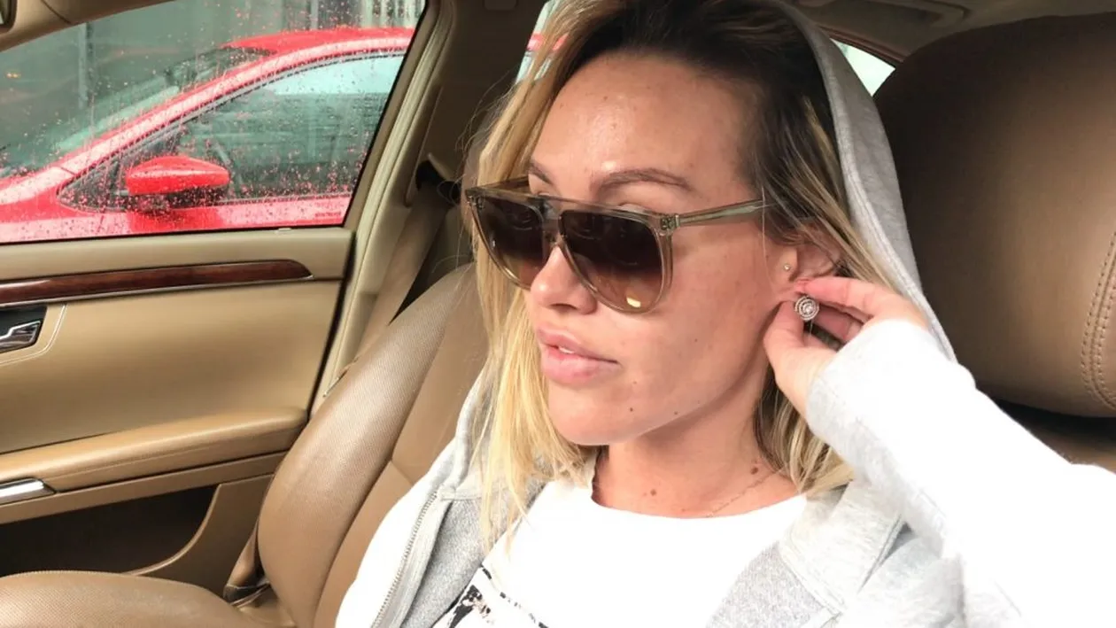 Raluca Podea îi “pulverizează” pe Florin Pastramă și Brigitte Sfăt. “O babă moralistă și un agramat obsedat!”