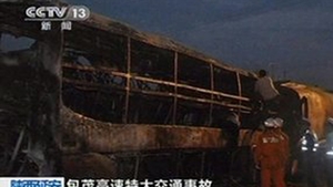 Tragedie in China! 36 de oameni au murit, in urma unei coliziuni intre un autobuz si o cisterna
