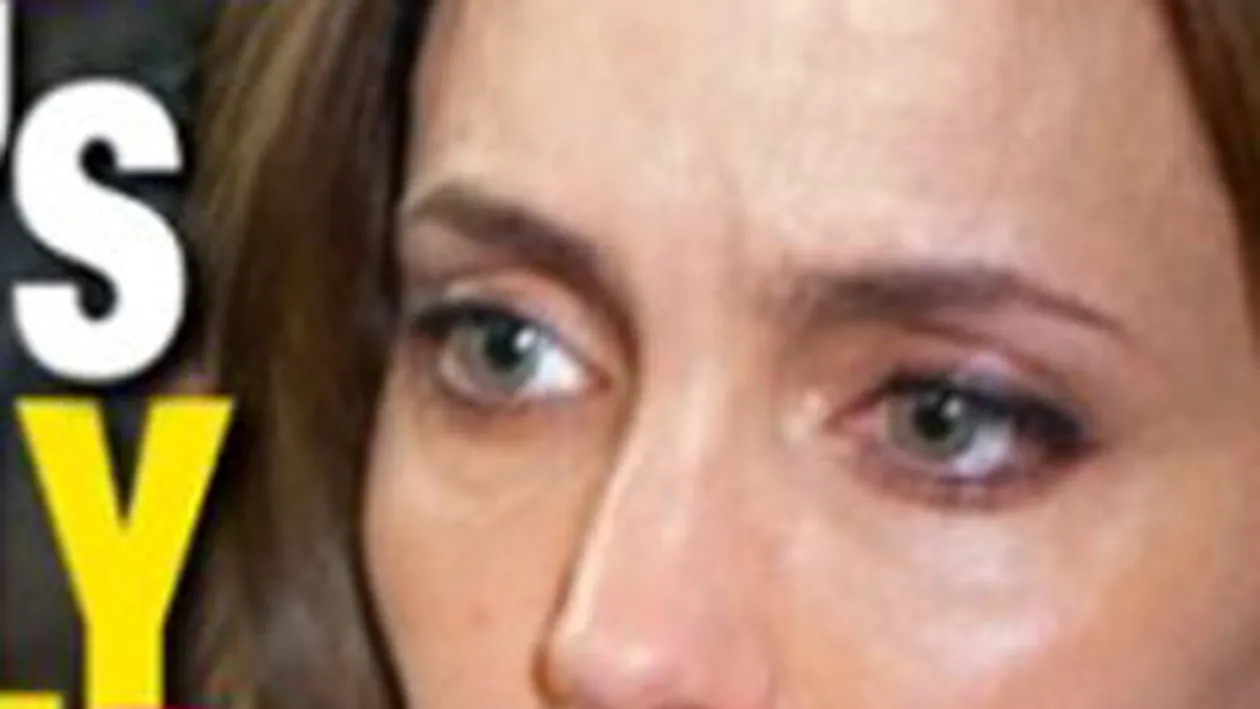 Angelina Jolie, la un pas de moarte! Are doar 43 de kilograme, e insarcinata si are nevoie urgenta de un transplant de ficat