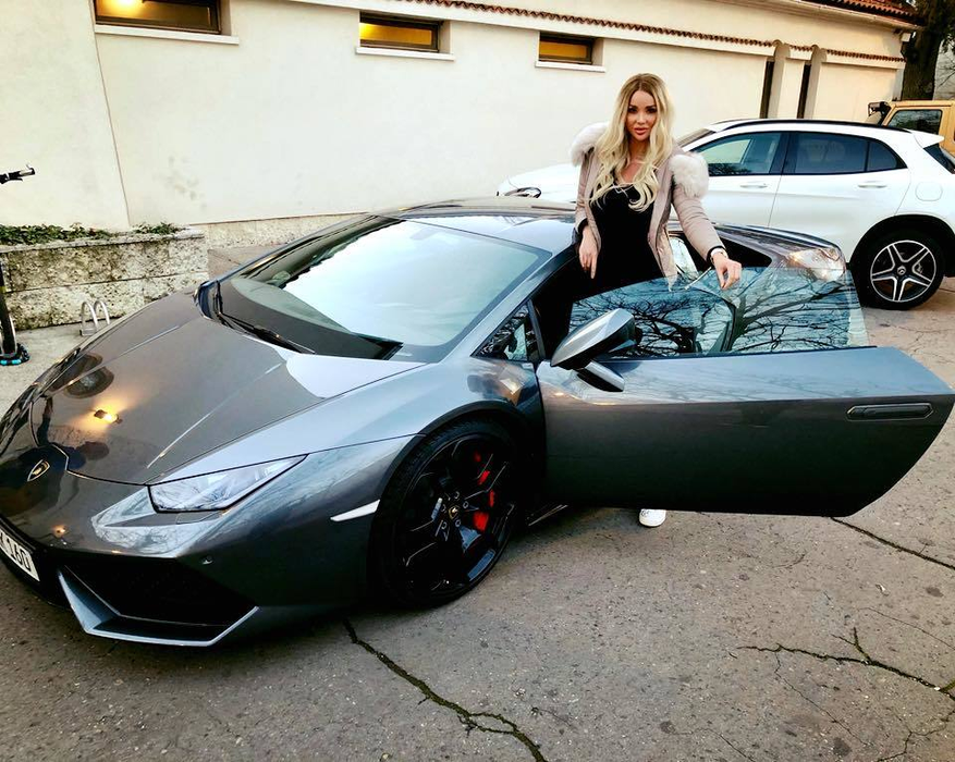 Anunţul făcut de Bianca Drăguşanu înainte să se afle că va rămâne la cârma emisiunii „Te vreau lângă mine” în locul Gabrielei Cristea! Victor Slav i-a dat imediat like