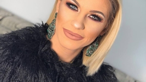 Hannelore de la Insula Iubirii și-a făcut cadou o pereche de silicoane! Cum s-a pozat