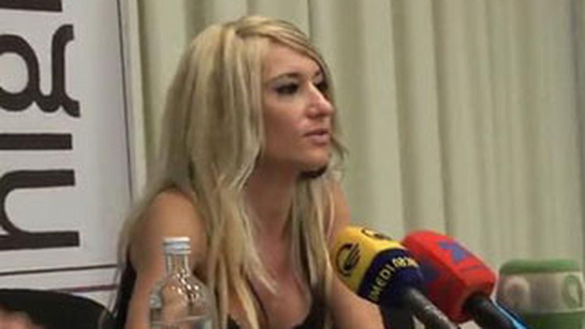 VIDEO Romancele se bucura de succes in toata lumea! Claudia Cazacu a intrat in Top 100 cei mai buni DJ!