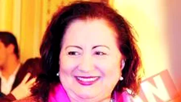 Petre Roman ii da SMS-uri fostei sotii