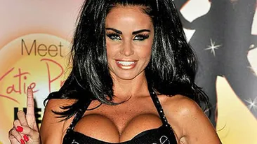 S-a pozat FARA chiloti si a urcat poza pe internet! Cu ce a vrut sa se mandreasca o starleta celebra