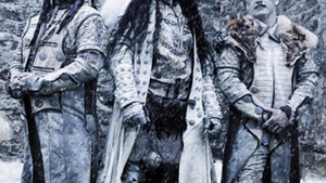 Rockerii de la  Dimmu Borgir nu vor uita asa usor Romania. Au ramas fara o chitara unicat!