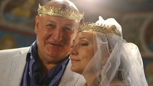Florina Mărcuță a trecut peste despărțirea de Bebe Cotimanis. A fost fotografiată îmbrăcată cu o fustă mini și...