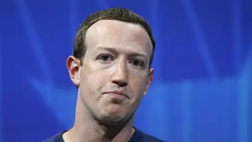 Mark Zuckerberg a pierdut 17 miliarde de dolari într-o zi după ce acțiunile Facebook au scăzut cu 20%