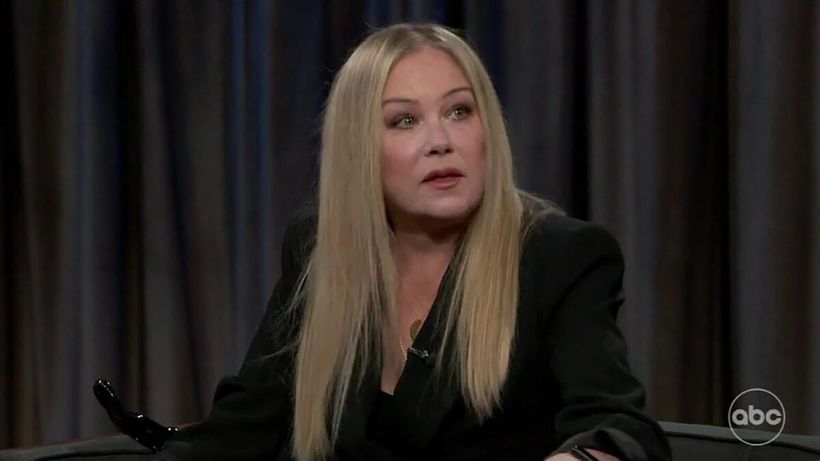 Cum arată acum fiica Christinei Applegate. Sadie a dus lupta cu boala mamei sale indirect