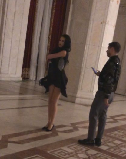 Cristina Belciu, una dintre cele mai sexy și cunoscute blogerițe din România