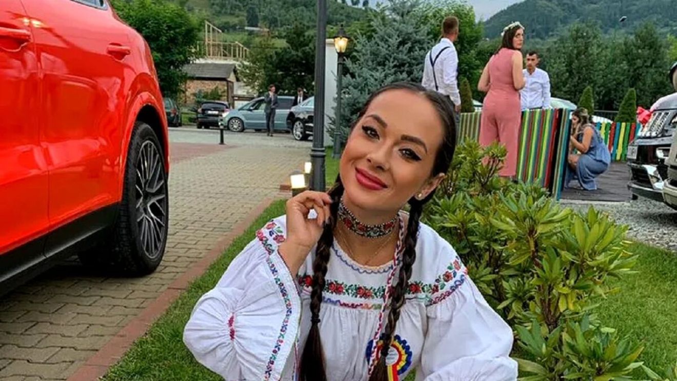 Fiul Vlăduței Lupău a împlinit 5 luni. Fotografia emoționantă postată de vedetă de aniversarea fiului ei